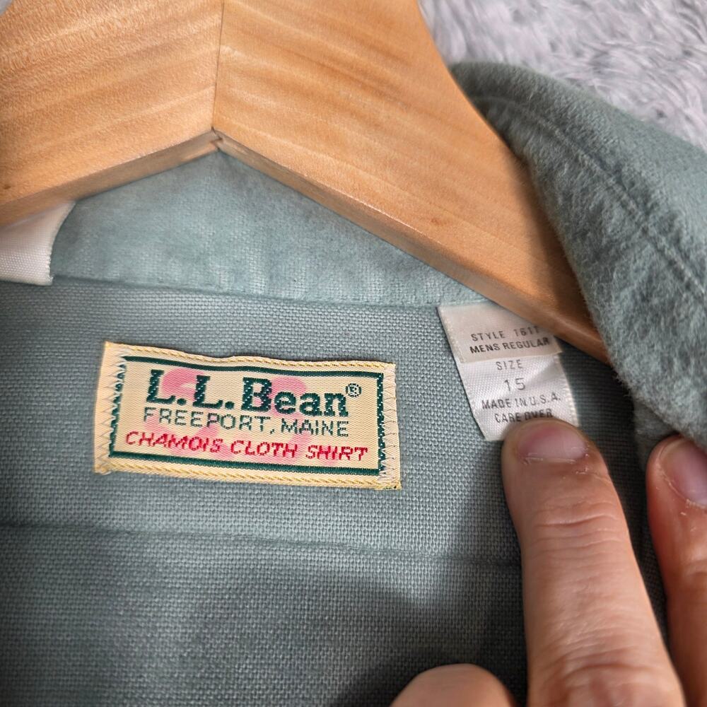 Vintage L.L. Bean Men's Chamois Cloth Button Down Shirt - Picture 2 of 7